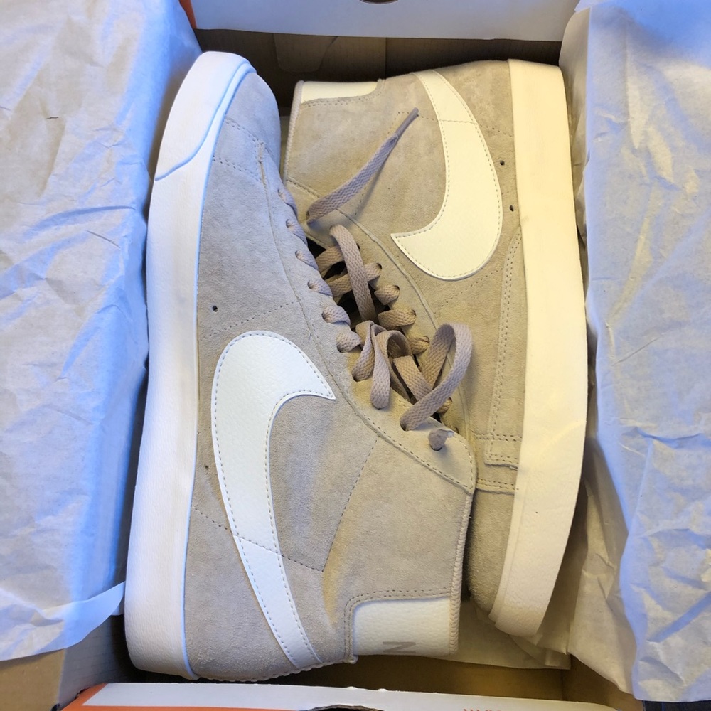 Nike Blazer Mid Vntg Suede Wmns